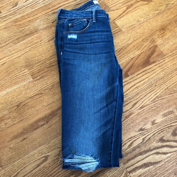 Abercrombie & Fitch Distressed Bootcut Jeans - Picture 2 of 8